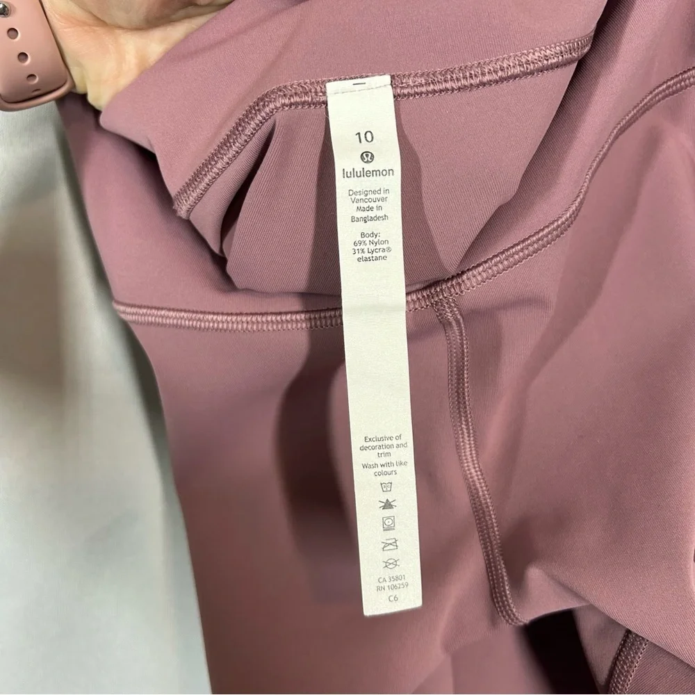 Lululemon | Wunder Under Hi-Rise 1/2 Tight 17” Figue Leggings Women’s Size 10